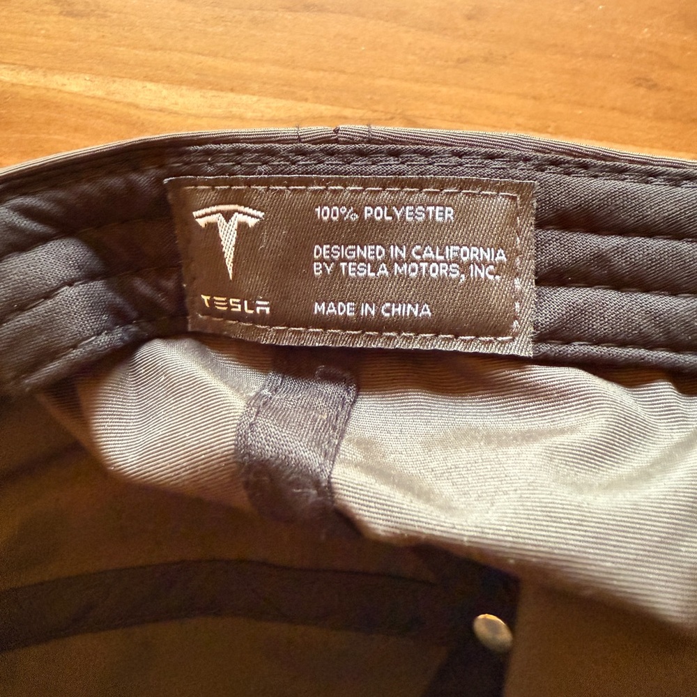 Tesla Model X baseball style cap. - Picture 3 of 3